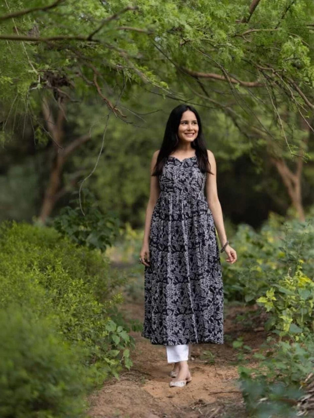 Botanical Floral Printed A-Line Rayon Kurti